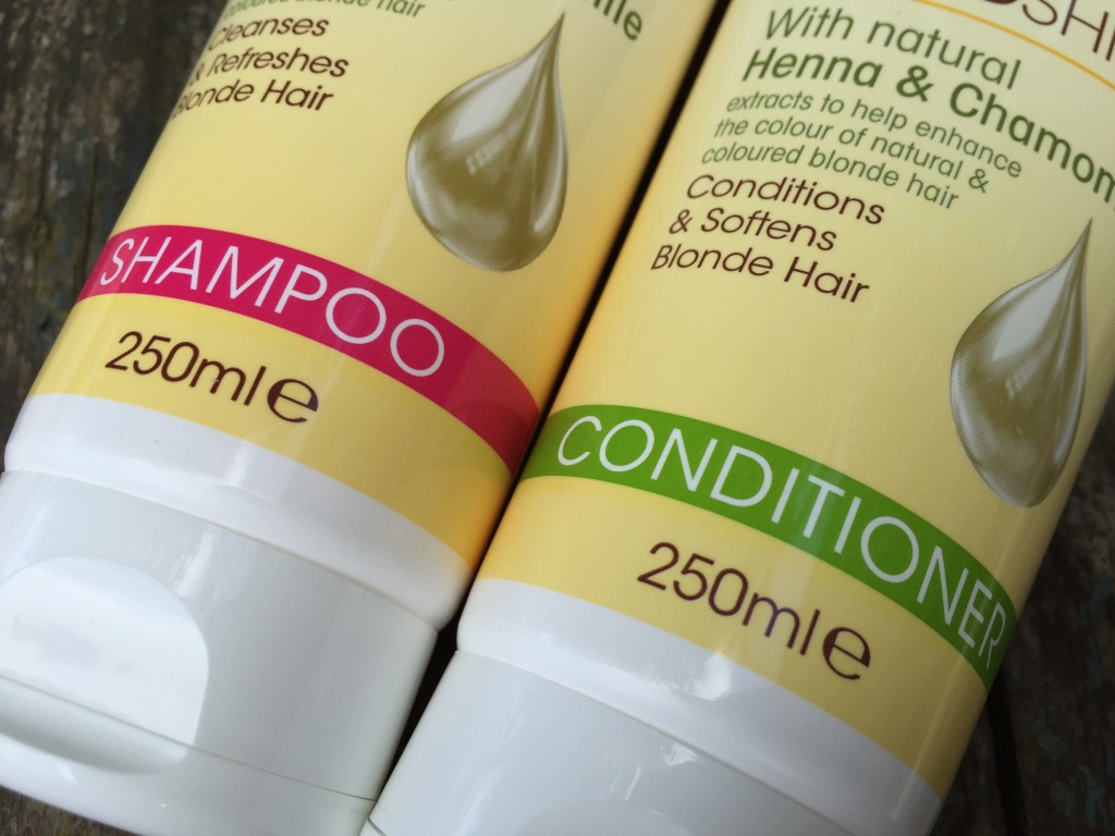 Henara Goldshine Shampoo & Conditioner with natural Henna & Chamomile Henara Goldshine Shampoo & Conditioner with natural Henna & Chamomile