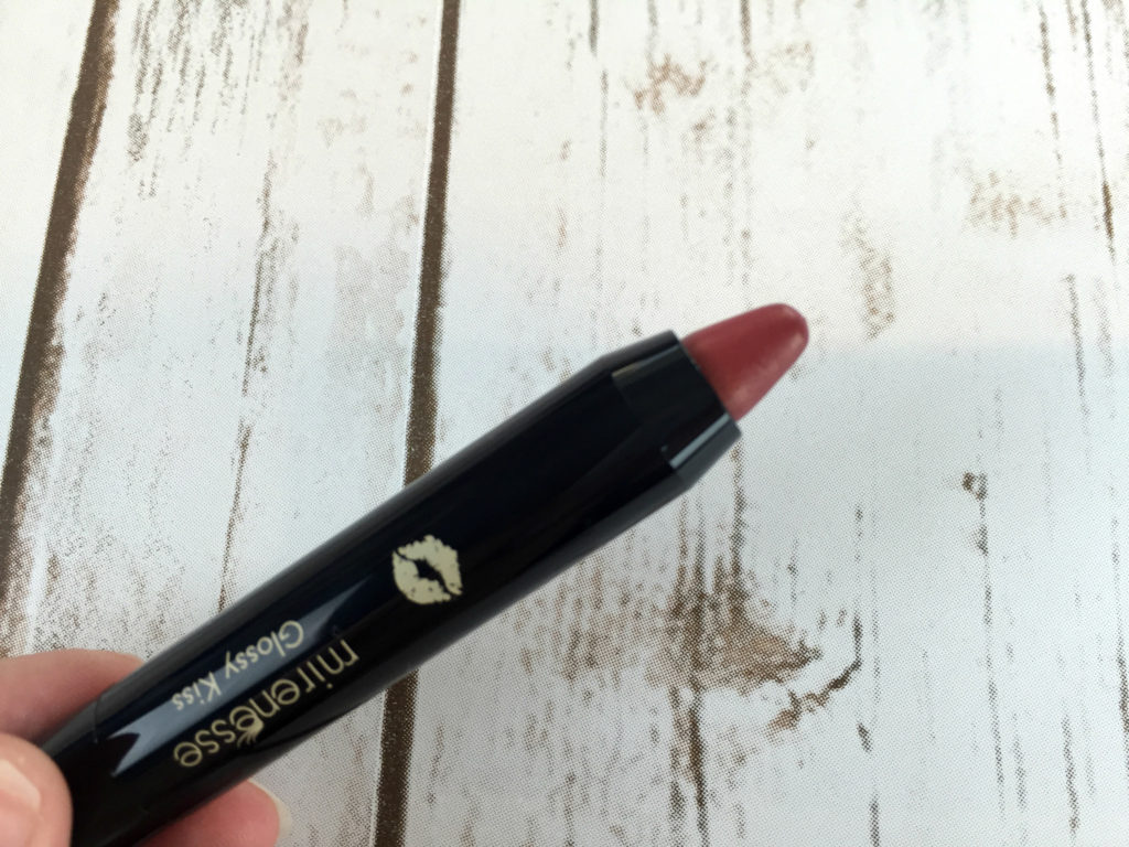 Mirenesse Glossy Kiss Crayon in Perfect Kiss